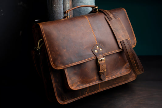Classic Leather Laptop Messenger Bag – Vintage Style Briefcase for Men & Women